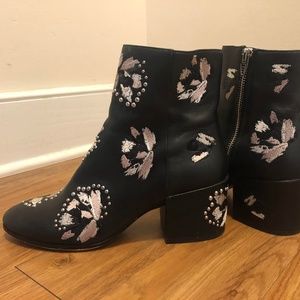 Dolce Vita Mollie Ankle Boot